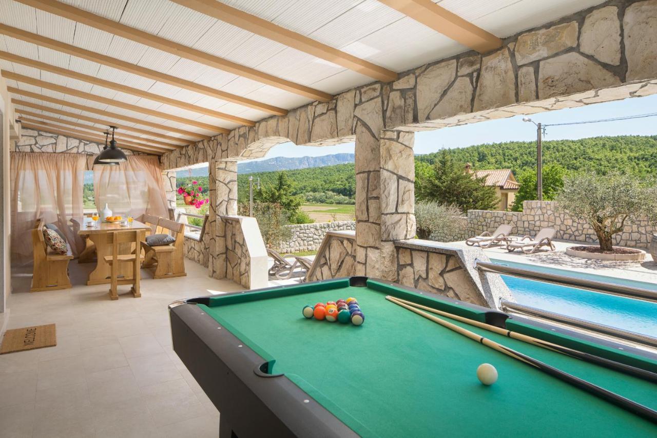 Villa Vesna With Sauna, Hot Tub Potpićan 外观 照片
