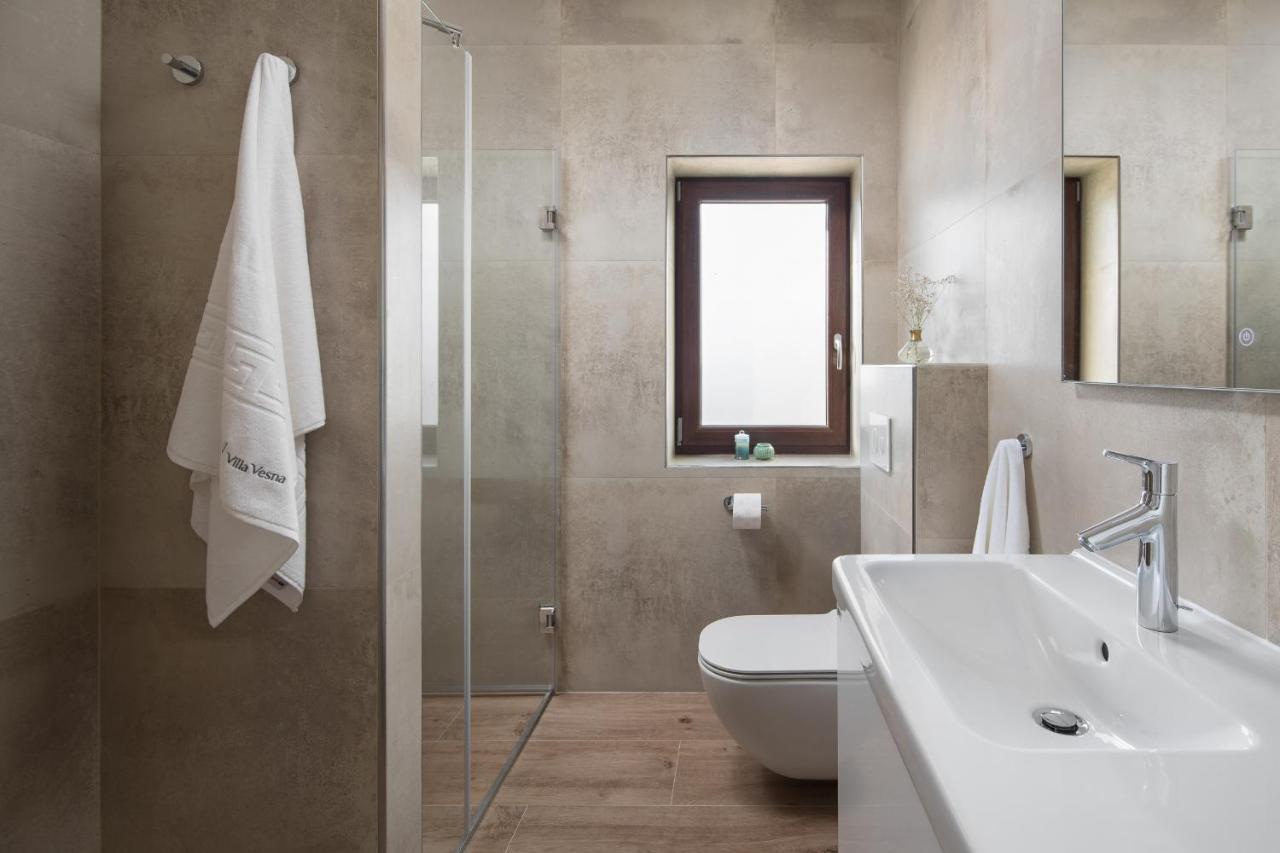 Villa Vesna With Sauna, Hot Tub Potpićan 外观 照片